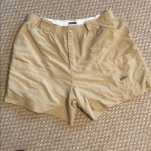 Men’s Aftco khaki shorts size 38